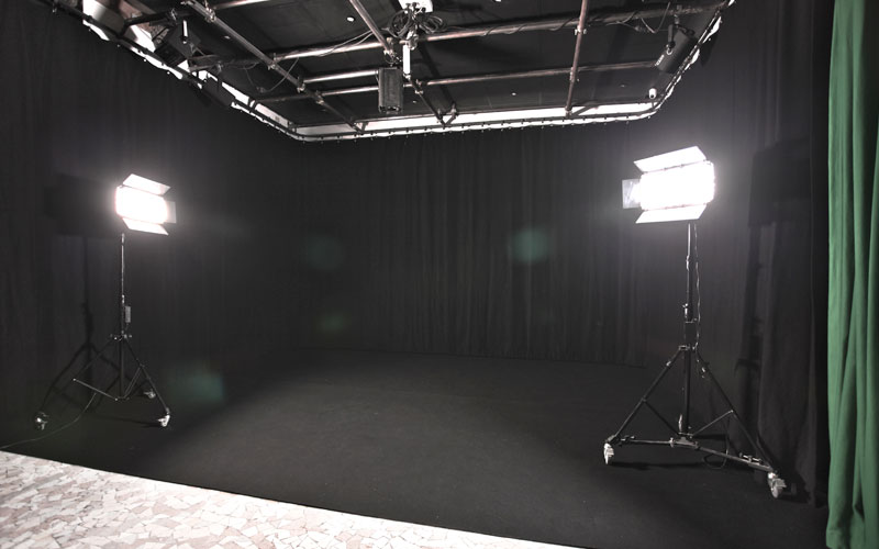 studio video fond noir