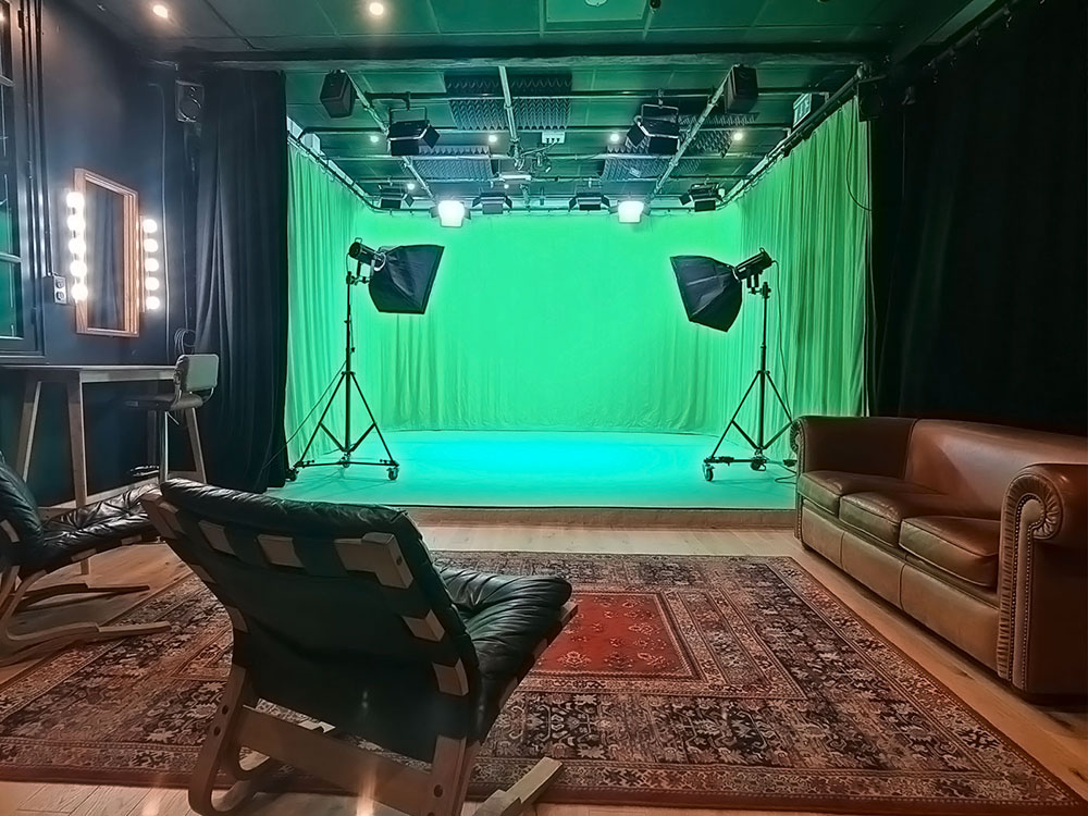 header-studio-video-fond-vert