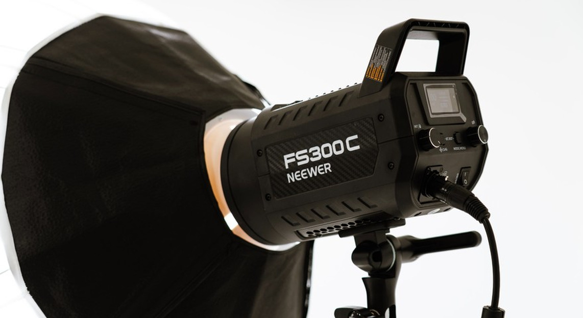 studio de tournage Darcy Neewer FS300C